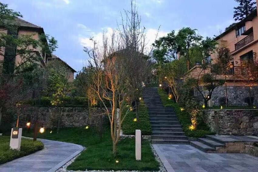 Gartenanlage, Oness Resort, Yuanyang, China Rundreise