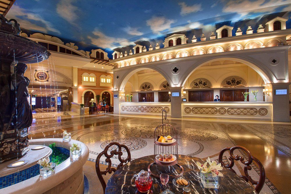 Lobby, The Venice Hotel Shenzhen, China Reise