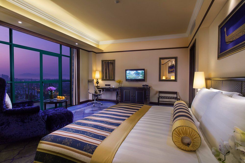 Premier Room, The Venice Hotel Shenzhen, China Reise