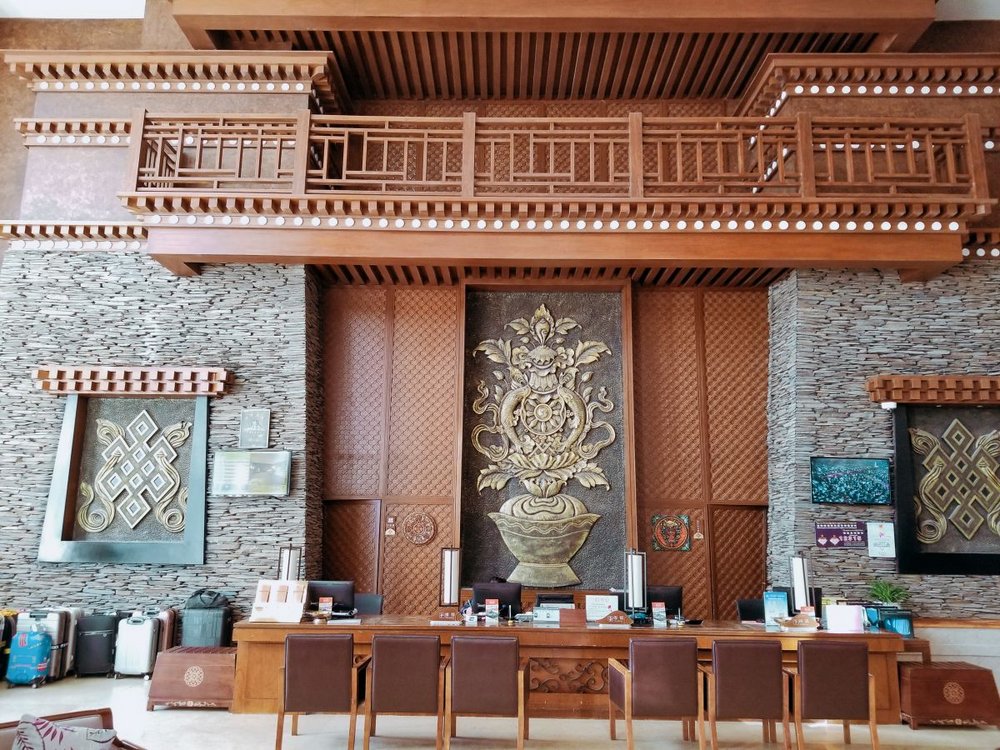 Lobby, Hotel Qomolangzong, Shigatse, China Reisen