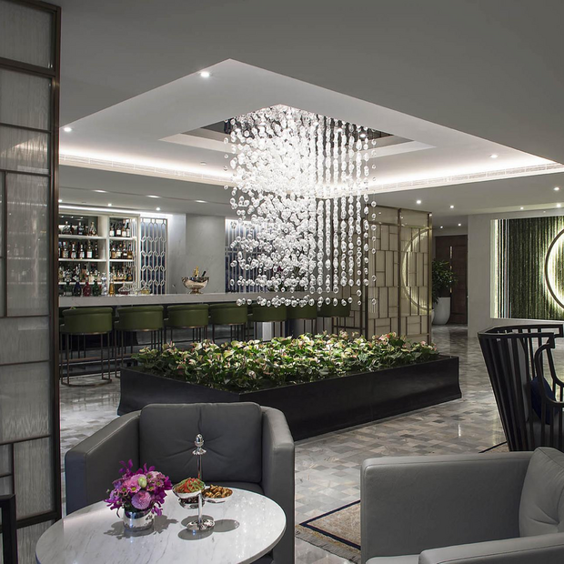 Bar Restaurant, The Peninsula Beijing, China Rundreise