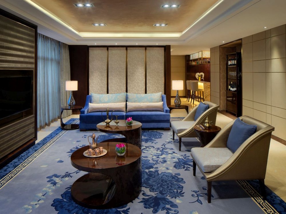 Presidential Suite, Radisson Blu Hotel, Kashgar, China Rundreise