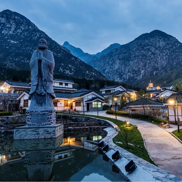 Nacht, Zhao Jian Shan Ju Hotel, Shaolin, China Rundreise