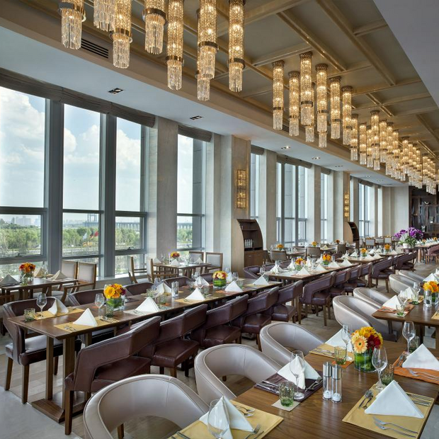 Restaurant, JW Marriott Hotel Harbin River North, China Reisen